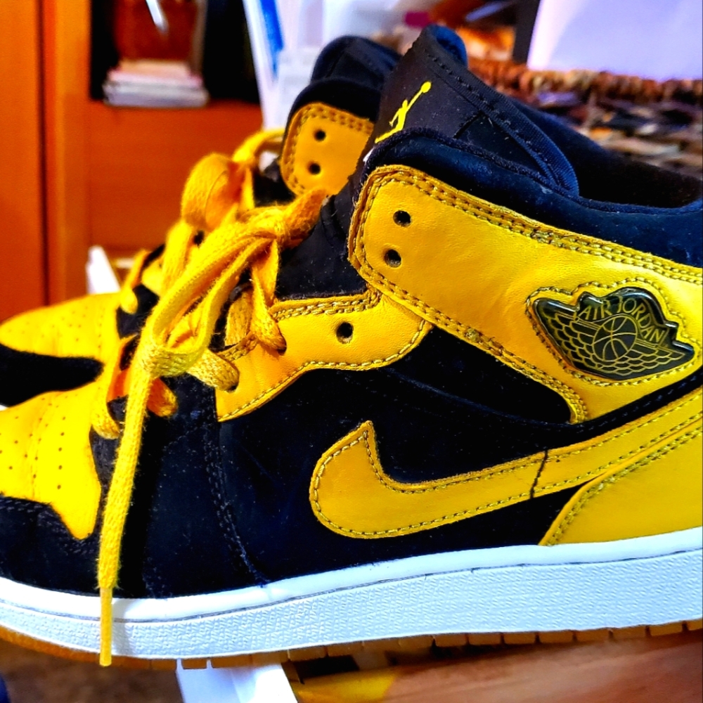 Nike Air Force 1 OG Pollen